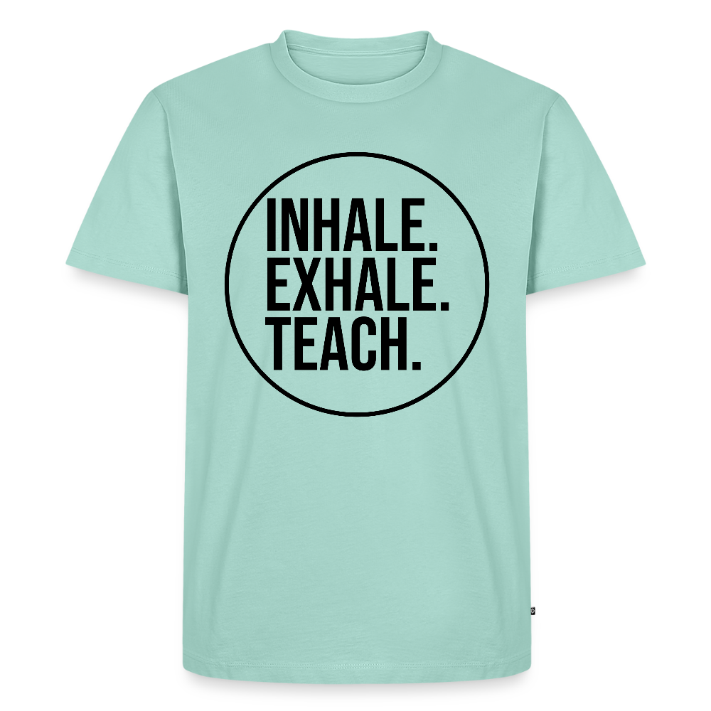 Inhalte. Exhale. Teich. - Männer Premium T-Shirt - Mint 