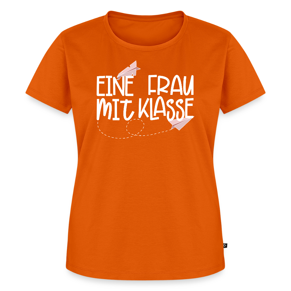 Eine Frau mit Klasse - Frauen Premium T-Shirt - Orange 