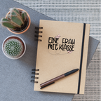 Eine Frau mit Klasse - Sticker - Transparent glänzend