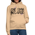 Eine Frau mit Klasse - Hoodie - Beige
