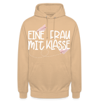 Eine Frau mit Klasse - Hoodie - Beige